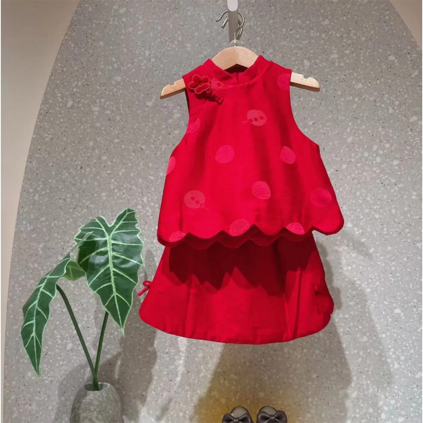 童装定制春新款女童小众红色喜气国风盘扣款夹棉马甲外套过年战袍,童装/婴儿装/亲子装,普通外套,淘宝优惠券,粉丝福利购,淘宝优惠卷