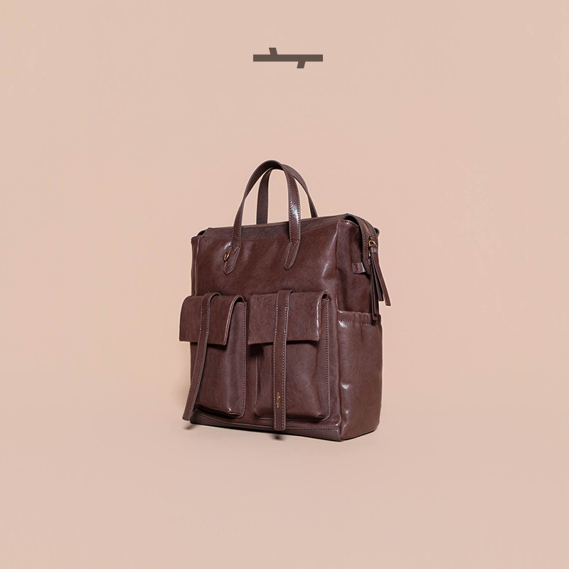 食草堂双肩包2025新款头层植鞣皮轻便旅行包双肩背包手提质感归途