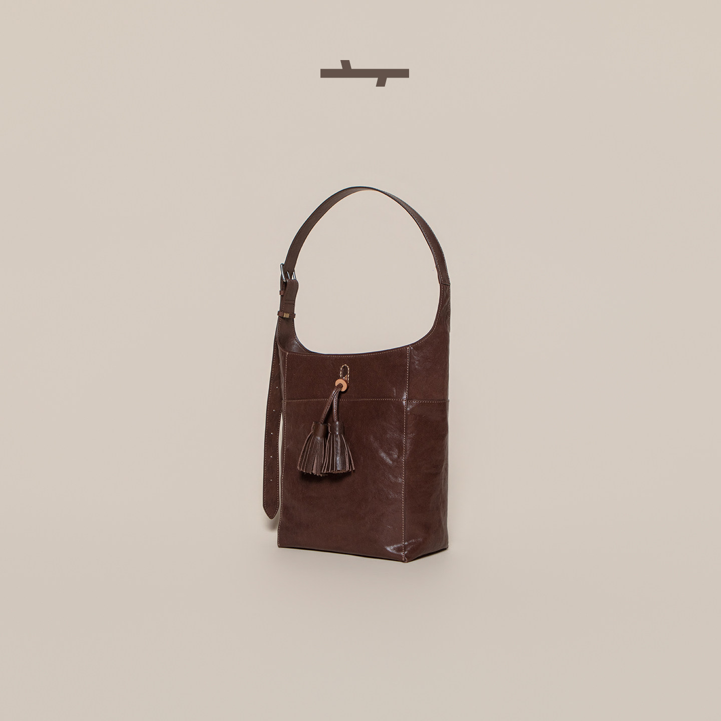 【新年礼物】食草堂水桶包流苏系列头层植鞣皮大容量单肩托特包,箱包皮具/热销女包/男包,水桶包,淘宝优惠券,粉丝福利购,淘宝优惠卷