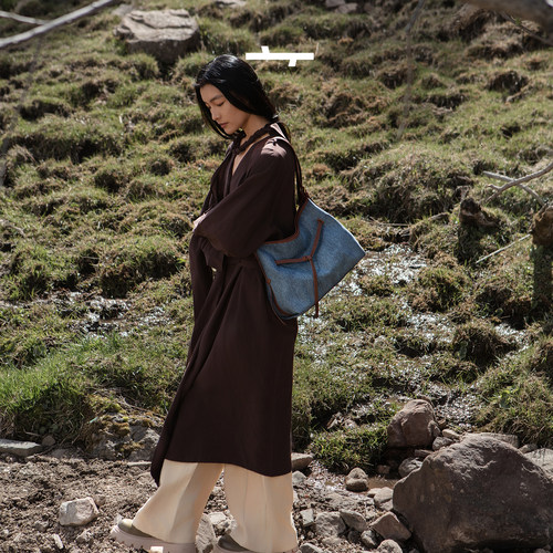 食草堂寻趣系列丹宁牛仔hobo托特包通勤包包女款2026新款轻便松弛