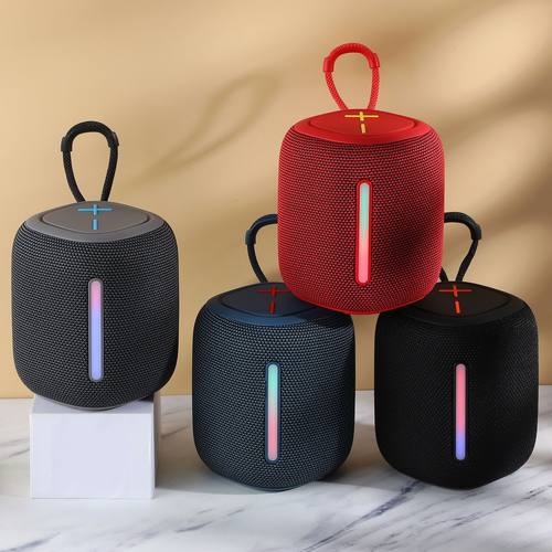 外贸新款55D无线布艺蓝牙音箱户外便携手提低音炮RGB彩灯插卡音响