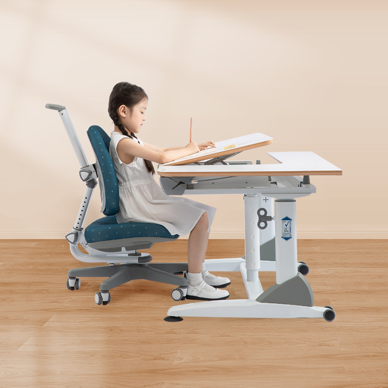 大将作儿童桌椅套装可升降写字桌