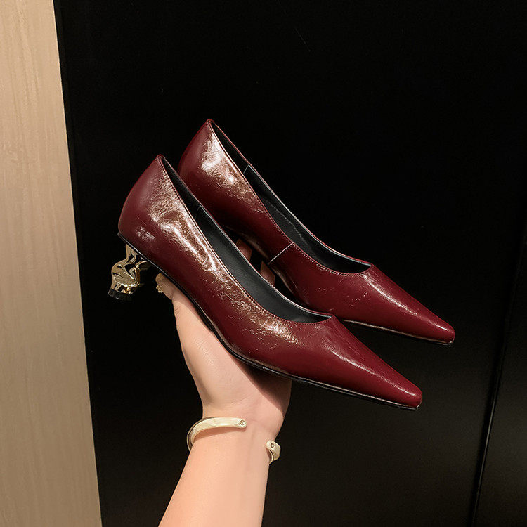 4.5cm气质大码尖头高跟鞋女2026春秋季新款欧美浅口细跟时装单鞋