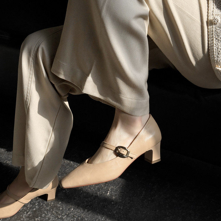4.5cm头层羊皮法式方头白色高跟鞋女粗跟单鞋百搭中跟玛丽珍女鞋