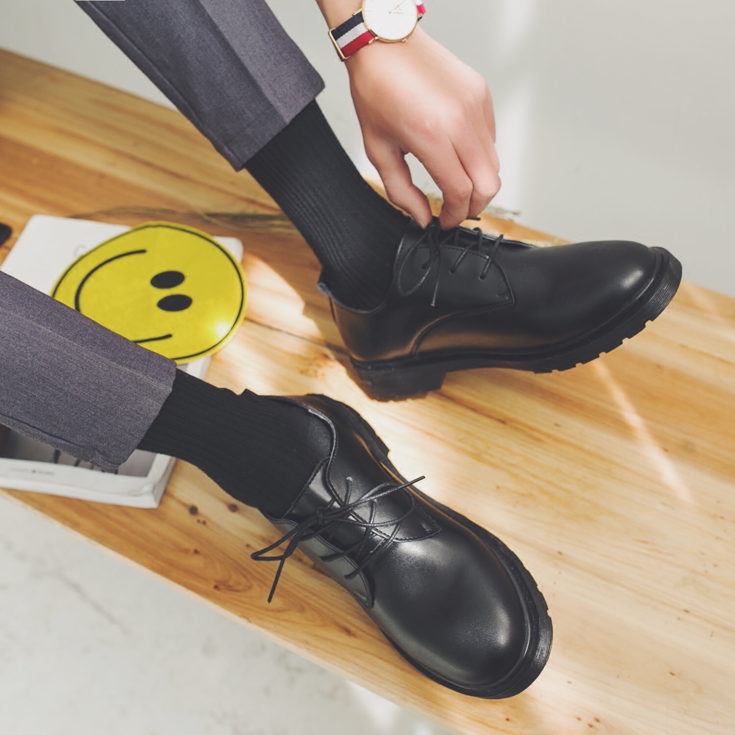 百搭复古青年英伦西装学生皮鞋