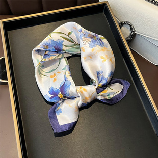 丝巾小方巾女中国风春夏真丝薄款百搭桑蚕丝防晒装饰围巾网红领巾