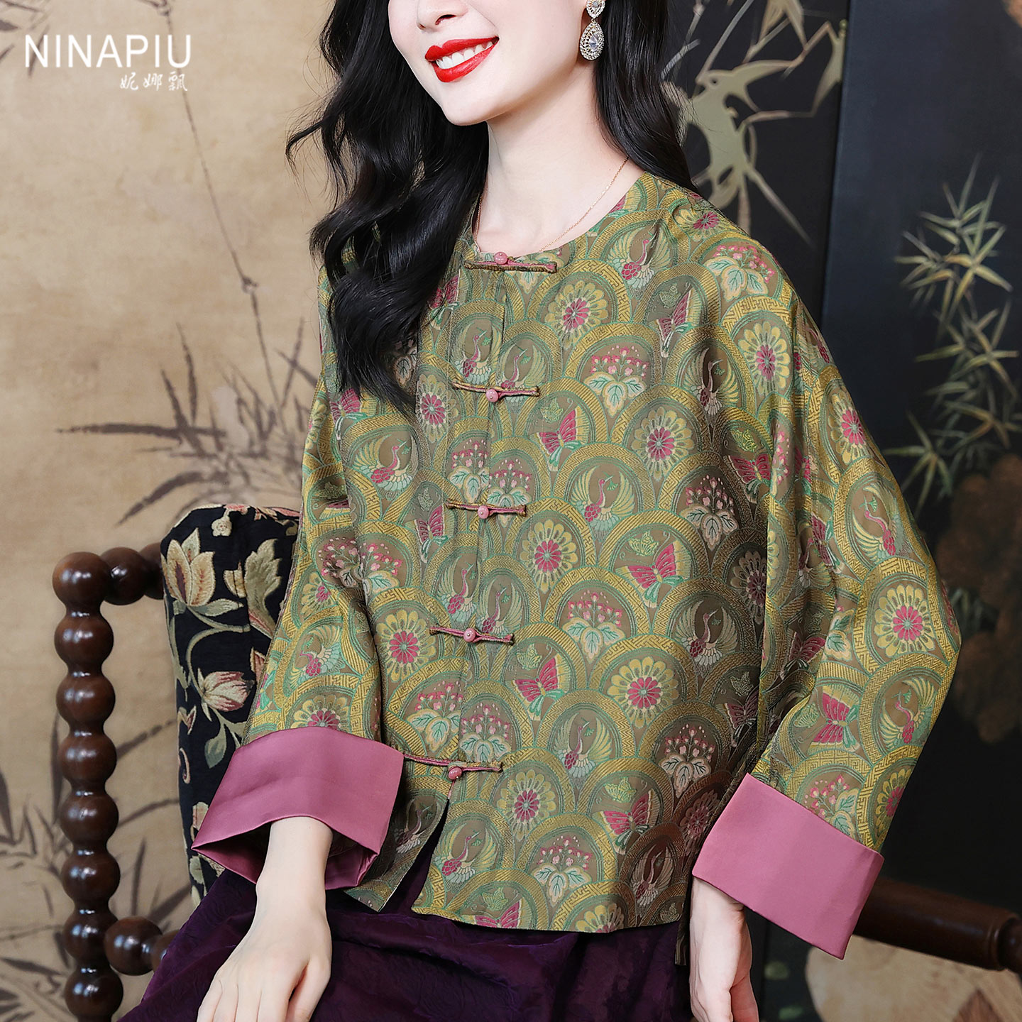 妮娜飘年轻款新中式宋锦真丝外套