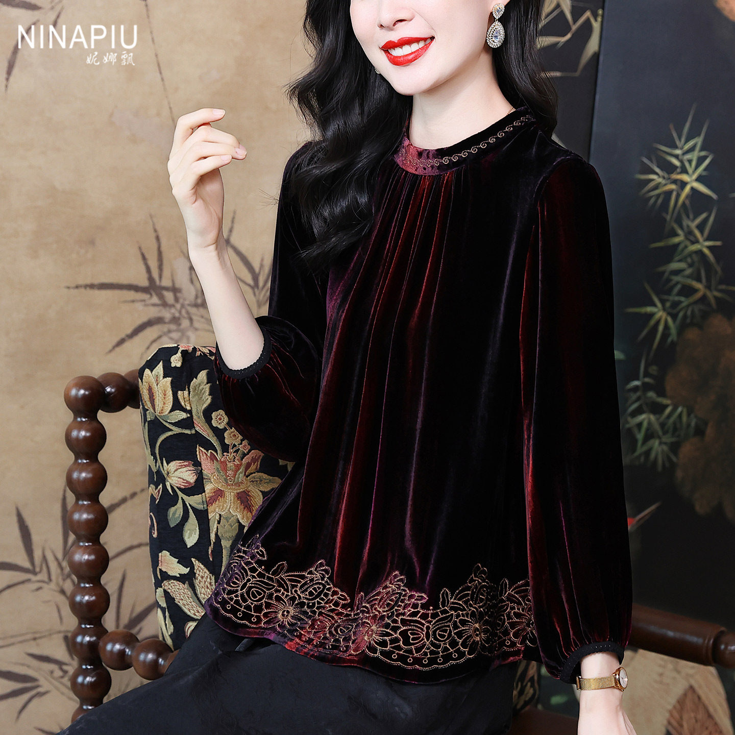 真丝丝绒上衣2025秋季新款气质优雅刺绣贵夫人休闲桑蚕丝高档小衫,女装/女士精品,真丝上装,淘宝优惠券,粉丝福利购,淘宝优惠卷