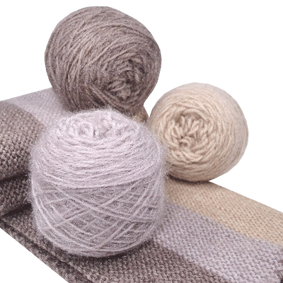 松鼠绒毛线两大团手工diy编织