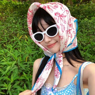 新款法式复古花朵方巾女春夏季海边度假包头头巾装饰领巾裹胸丝巾