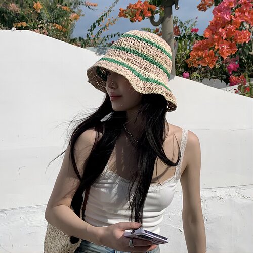 海边度假旅游沙滩大檐草帽女夏季