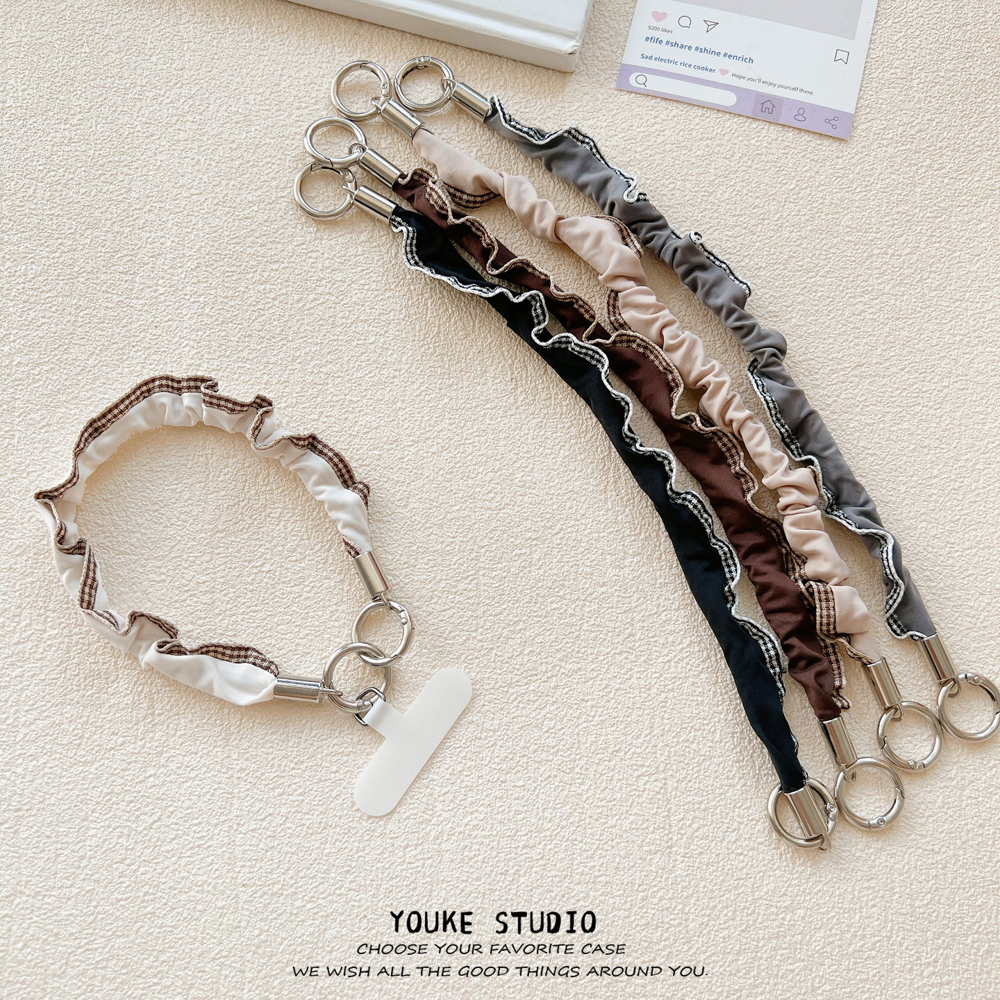 ins简约格子花边褶皱短绳手腕带子手机壳挂绳短款手绳ccd相机手提