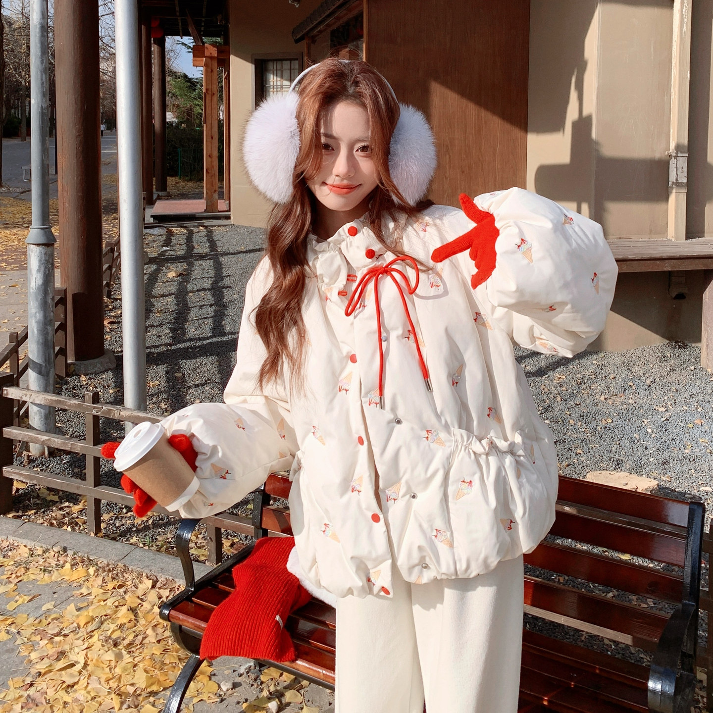 新中式刺绣羽绒服女冬季2025羽绒服