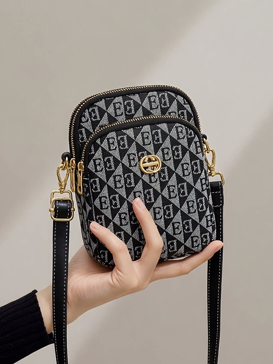 2026 New Multi-layer Phone Bag for Women, Mini Small Bag, Compact