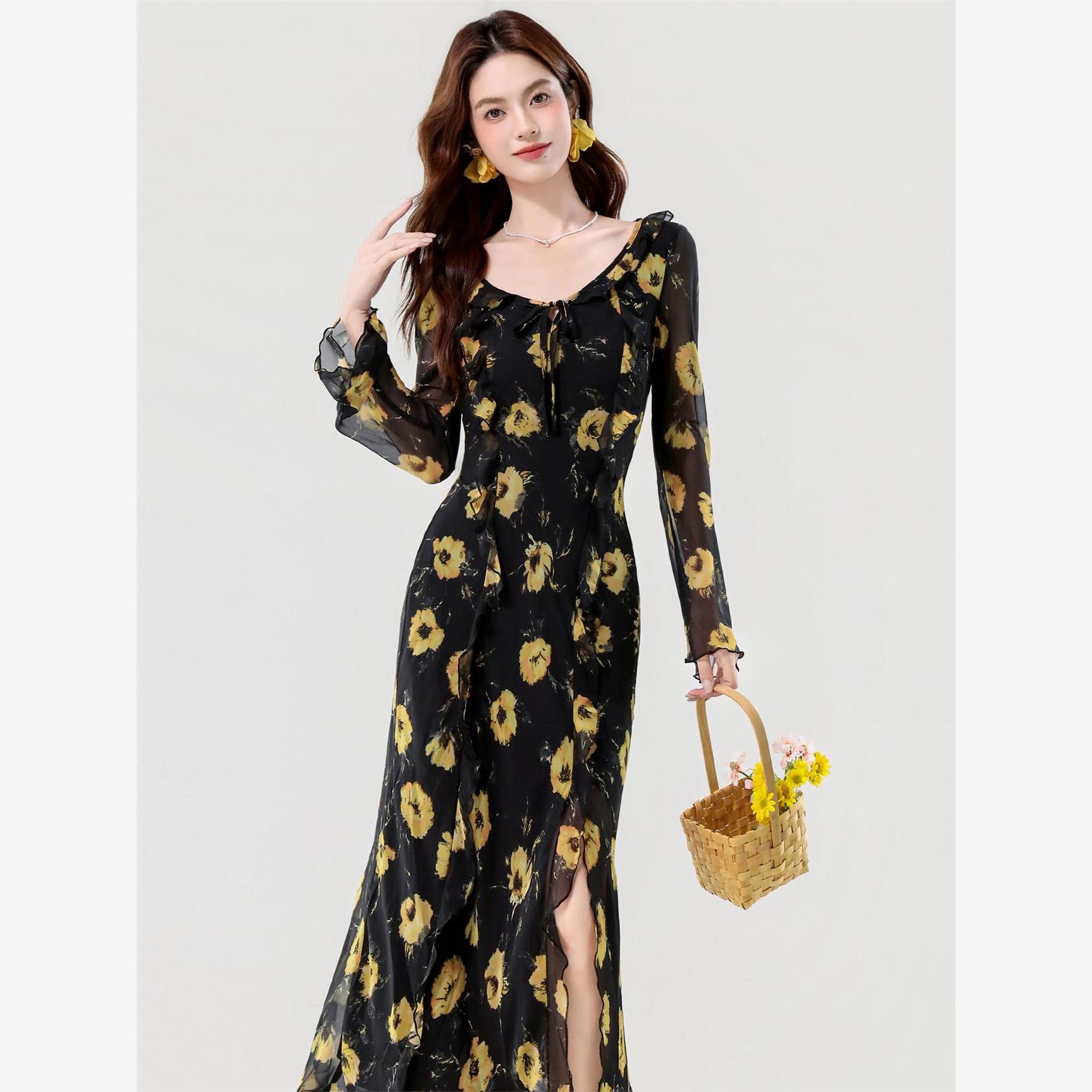 海边出片穿搭印花度假连