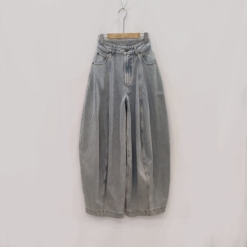 水洗阔腿牛仔裤做旧设计师灯笼裤