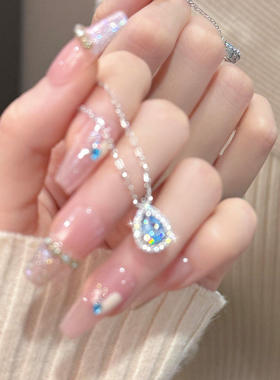 闪耀蓝眼泪水滴吊坠项链女2026新款轻奢小众高级感锁骨颈链送女友