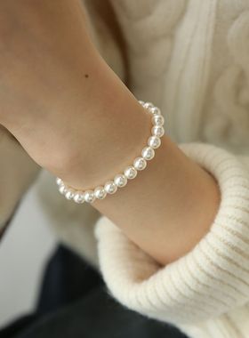 珍珠手链女施家正圆高级感弹力绳细小米粒叠戴手饰手串大珍珠手链