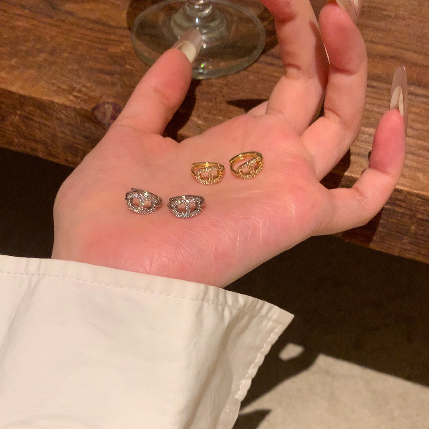 简约百搭精致小巧猪鼻子耳扣女轻奢高级感耳环小众设计耳圈耳饰