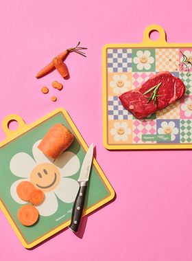 韩国姜妍同款wiggle太阳花小熊菜板高颜值栈板家用切菜水果菜板