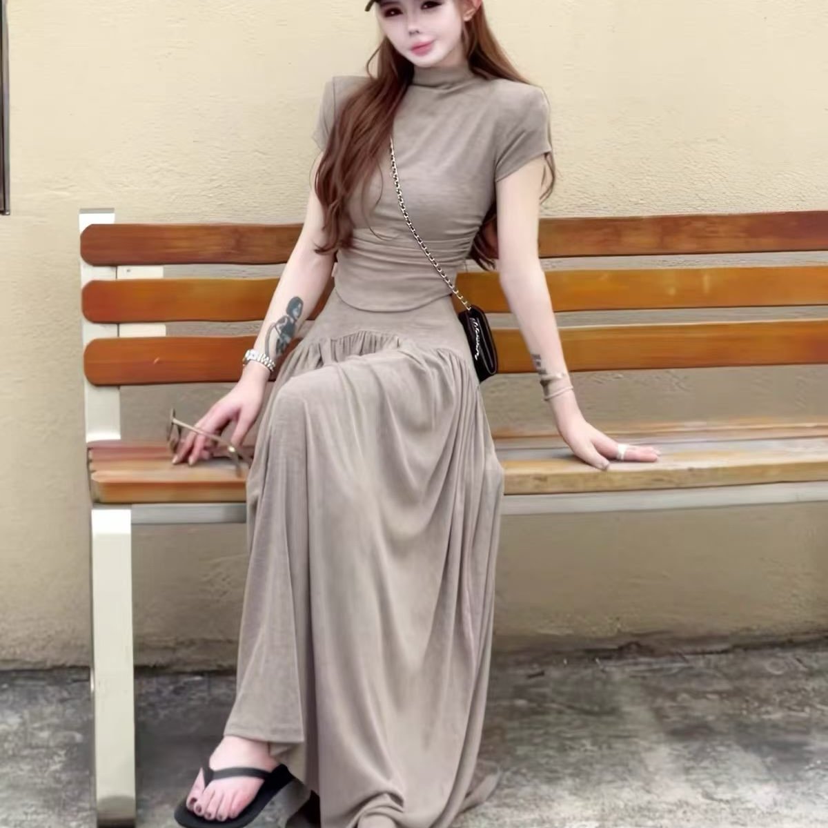 纯欲风半高领修身t恤套装女早秋新款韩版高腰A字半身裙休闲两件套