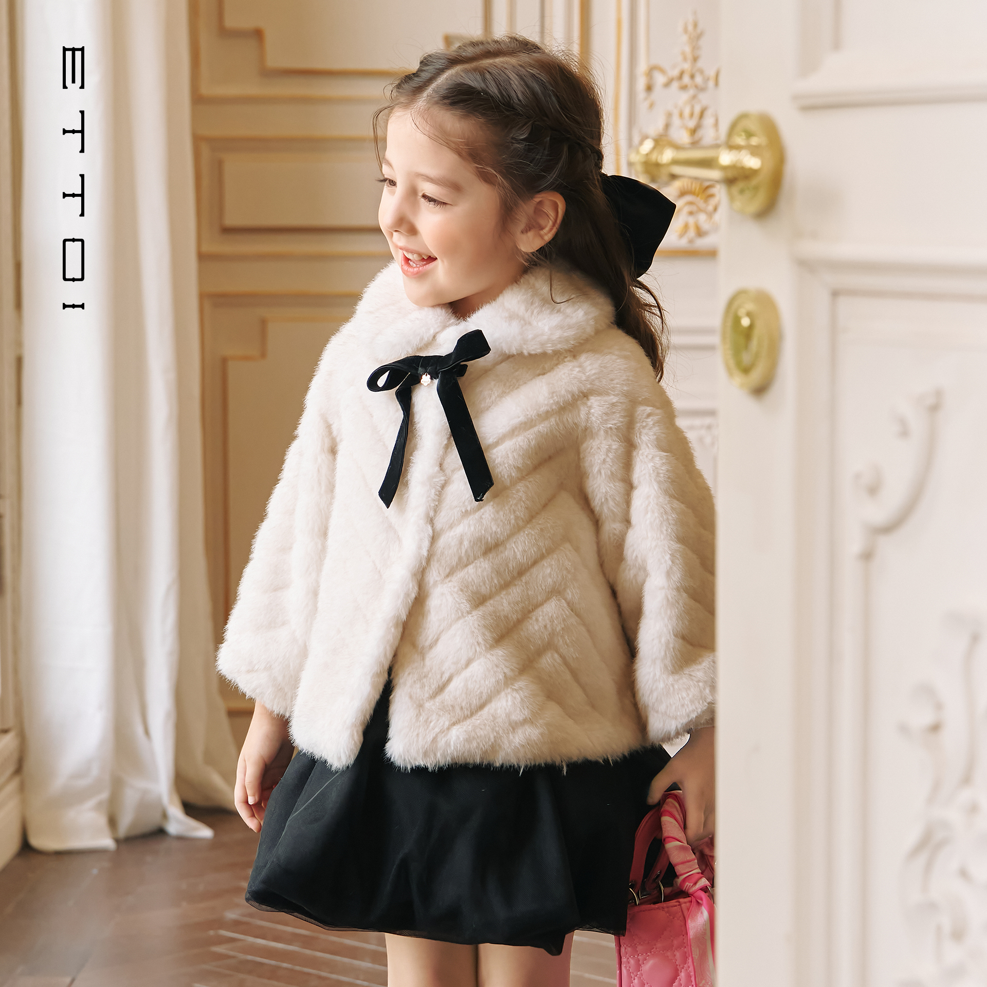 【朗姿集团】ETTOI爱多娃2025年秋季新款毛毛蝴蝶结洋气百搭外套