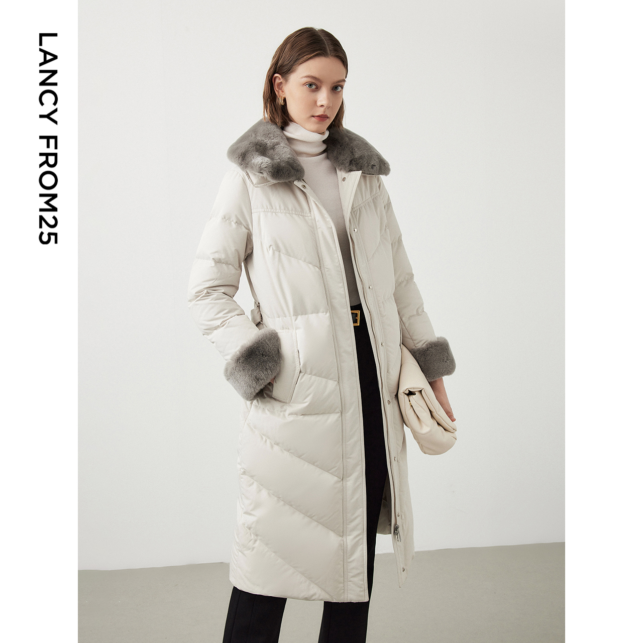 脱卸獭兔 本料腰带 V型绗缝