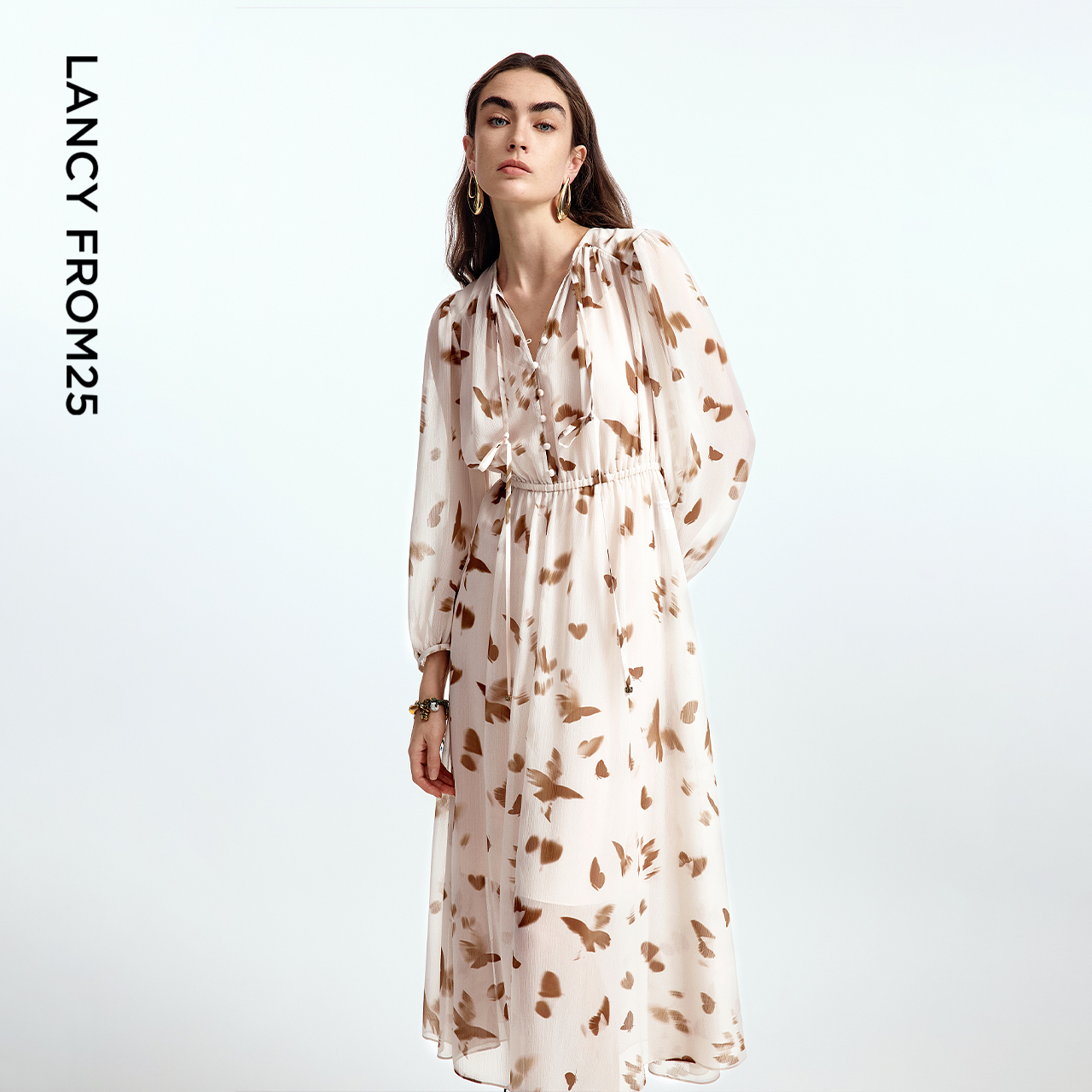 吊带内件 系带V领 剪影印花