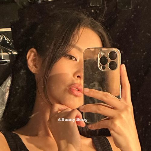 13/14Jennie同款银色苹果手机壳