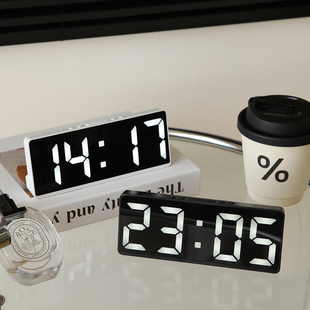 桌面电子时钟小闹钟摆件LED夜光静音时间显示器数字台式 钟表ins风