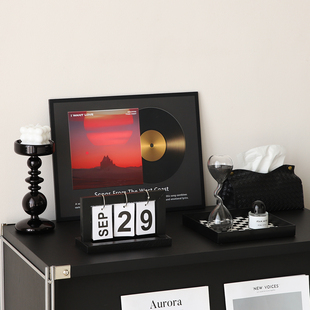 中古风入户玄关鞋柜摆件高级感小众轻奢高档客厅餐边电视机柜装饰