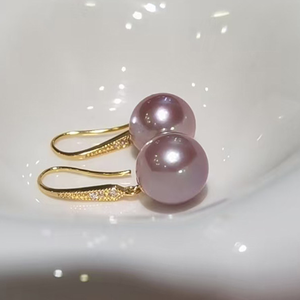 【年货珠宝专场】紫气东来珍珠耳环 近正圆强光,珠宝/钻石/翡翠,颈饰,淘宝优惠券,粉丝福利购,淘宝优惠卷