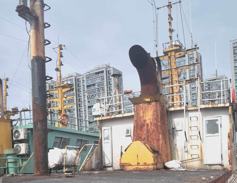 “浙岱渔运01592”船