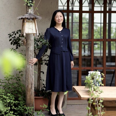 丹同款 琳丹乐2025秋冬新品优雅牛仔蓝长袖连衣裙59530