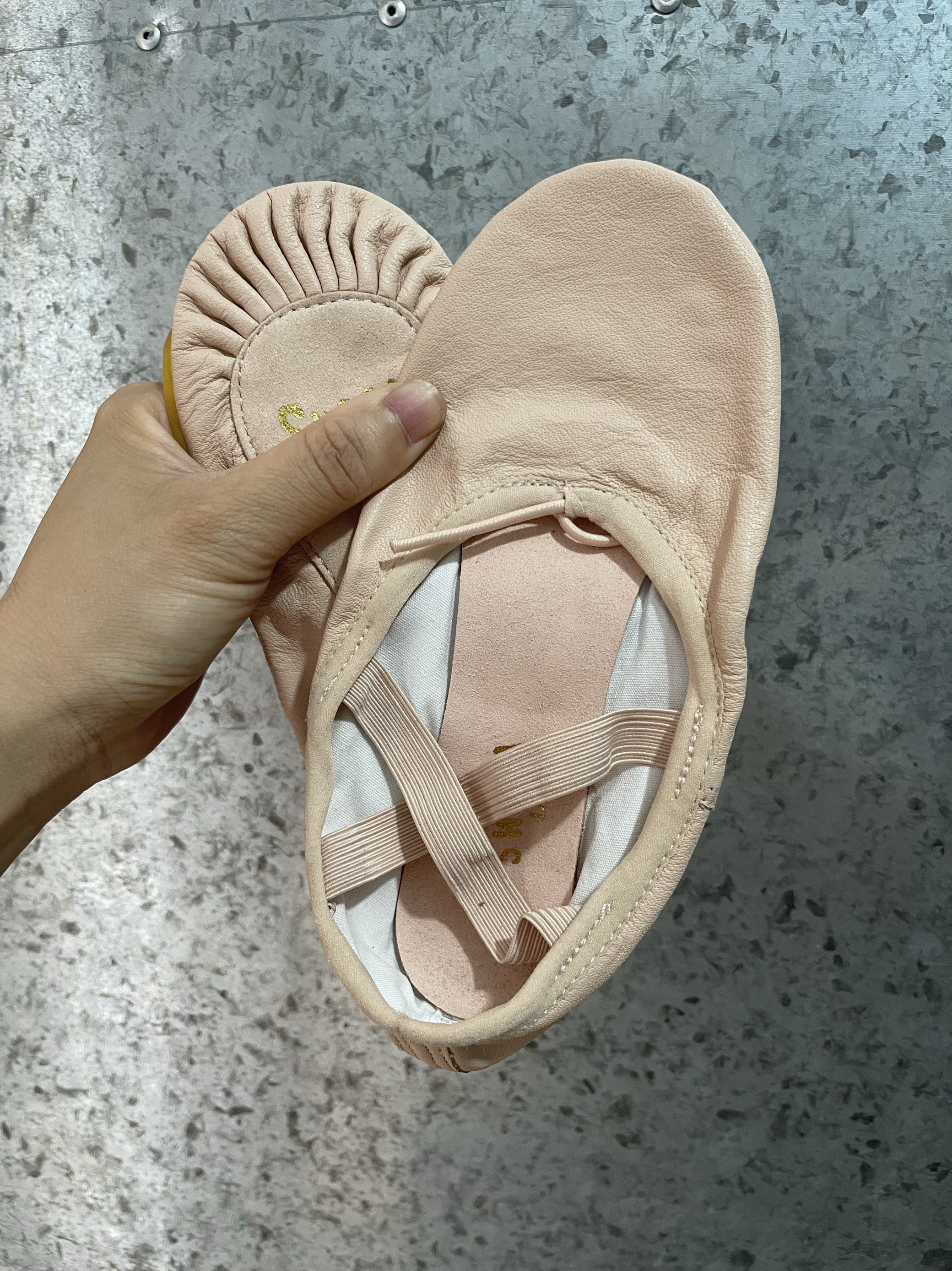 儿童成人真皮舞蹈鞋连底芭蕾软底练功跳舞鞋女孩跳舞鞋