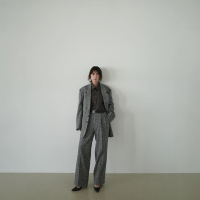 CLANEKEIJIKANEKO羊毛西装夹克