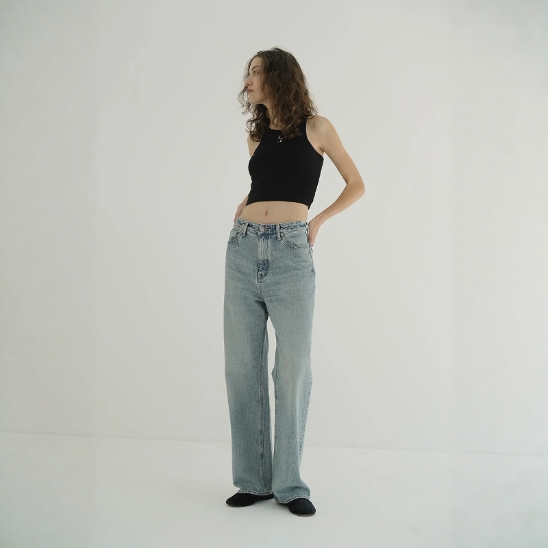 CLANE高腰直筒百搭休闲牛仔裤