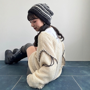 Stitch Blind Knit 26SS 上衣 日代 V领撞色缝线针织衫 Kastane