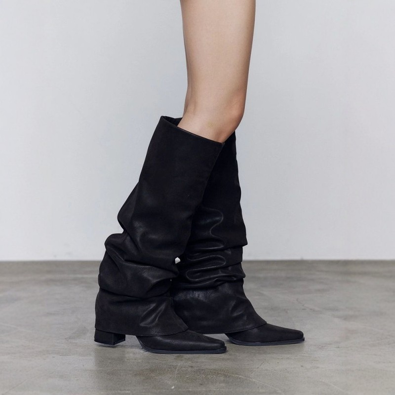 EMODA辣妹尖头宽松堆堆筒靴