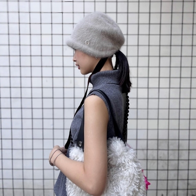 Chapeaud'O卷毛抽绳手提包