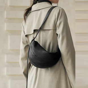 C1058CX5新款单肩包