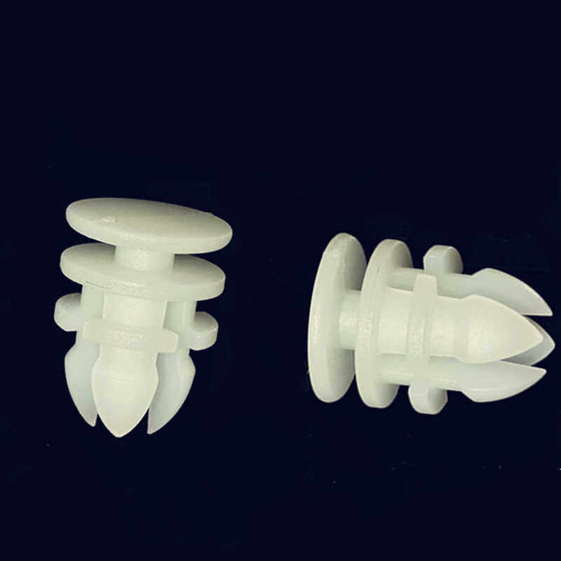 发动机舱特前围集雨板卡扣