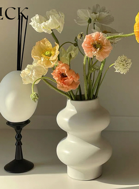 click经典百搭款原版圈圈陶瓷花瓶简约北欧ins风家居摆件哑光肤感