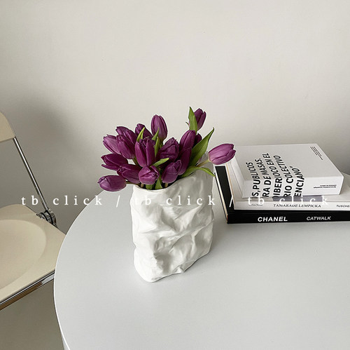 褶皱感异形纸篓形低温陶瓷花瓶