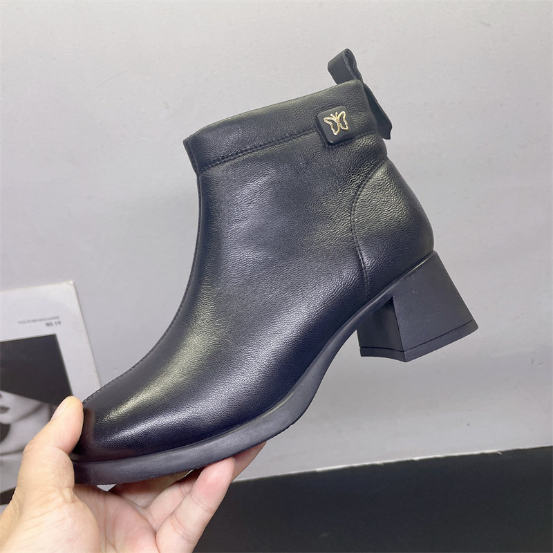 品牌清仓羊皮英伦短靴女加绒妈妈真皮鞋圆头粗中跟侧拉链2025新款,女鞋,时装靴,淘宝优惠券,粉丝福利购,淘宝优惠卷