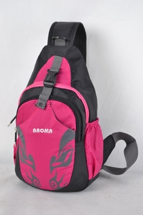 新款胸包韩版潮包男女包斜挎小包休闲运动腰包单肩包可放平板背包