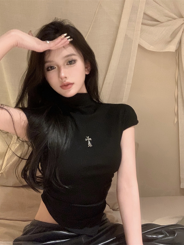韩系半高领时尚简约不规则无袖T恤女显瘦褶皱短款十字架上衣女装
