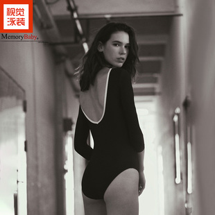 连体泳衣 款 MEMORYBABY度假新品 复古气质保守遮肚显瘦惊艳露背长袖