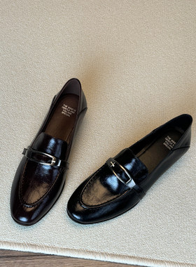 真皮复古金属扣乐福鞋一脚蹬2026新款春秋皮带扣小皮鞋女粗跟中跟