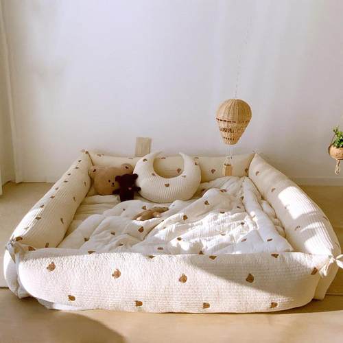 纯棉绗缝小熊长条护栏床围可拆洗